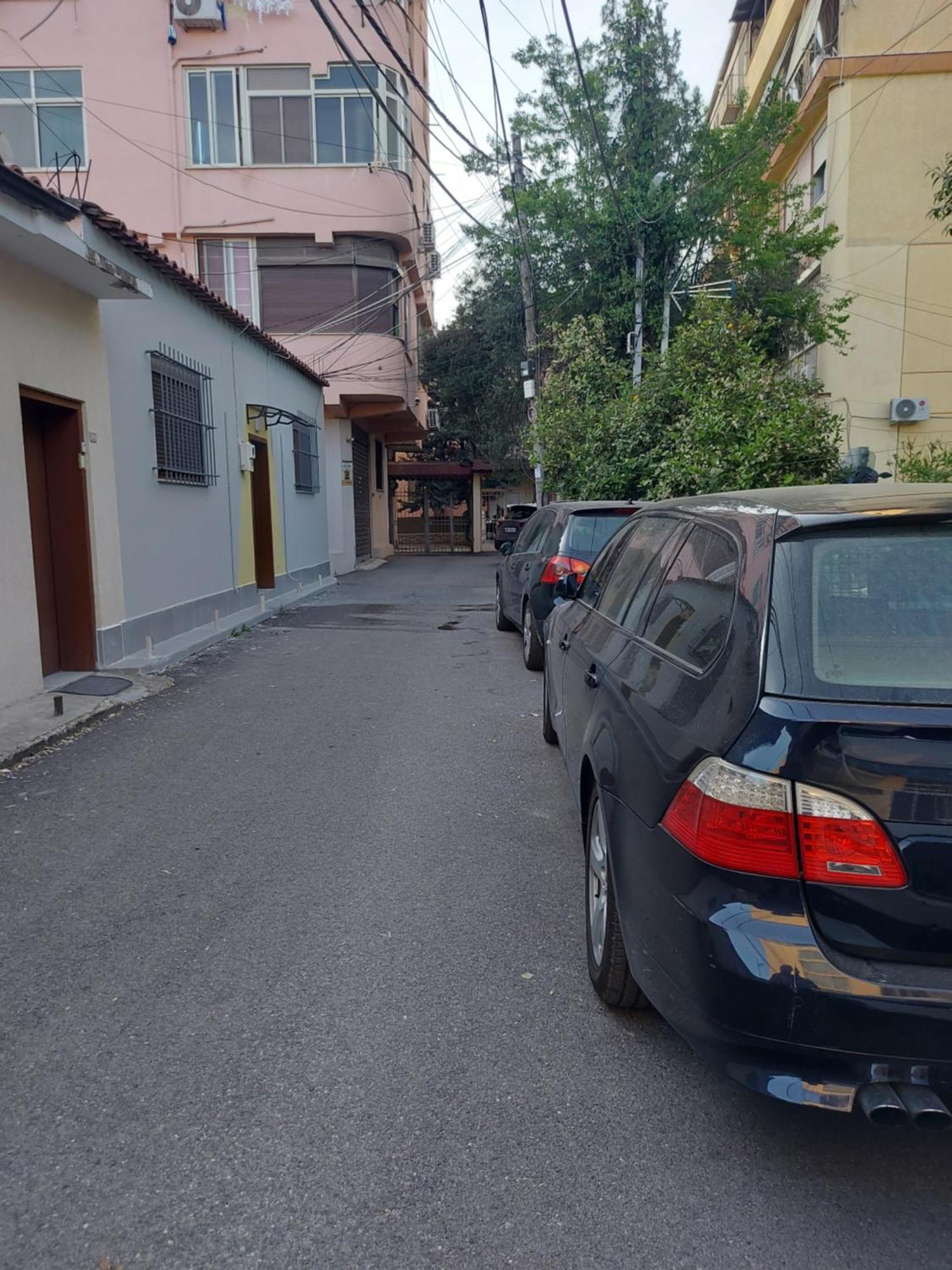 Center Cozy Nest Hotell Tiranë Eksteriør bilde