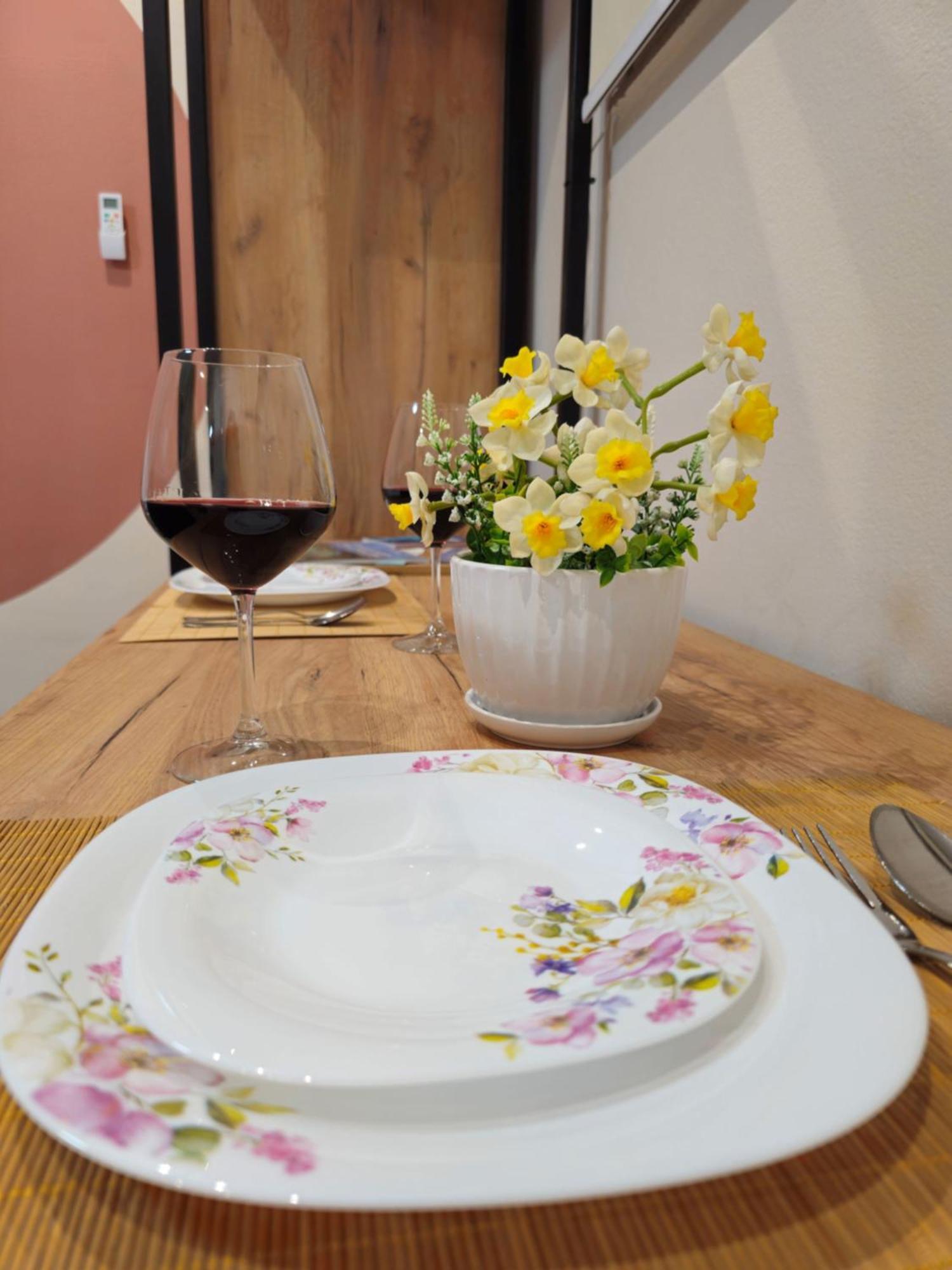 Center Cozy Nest Hotell Tiranë Eksteriør bilde